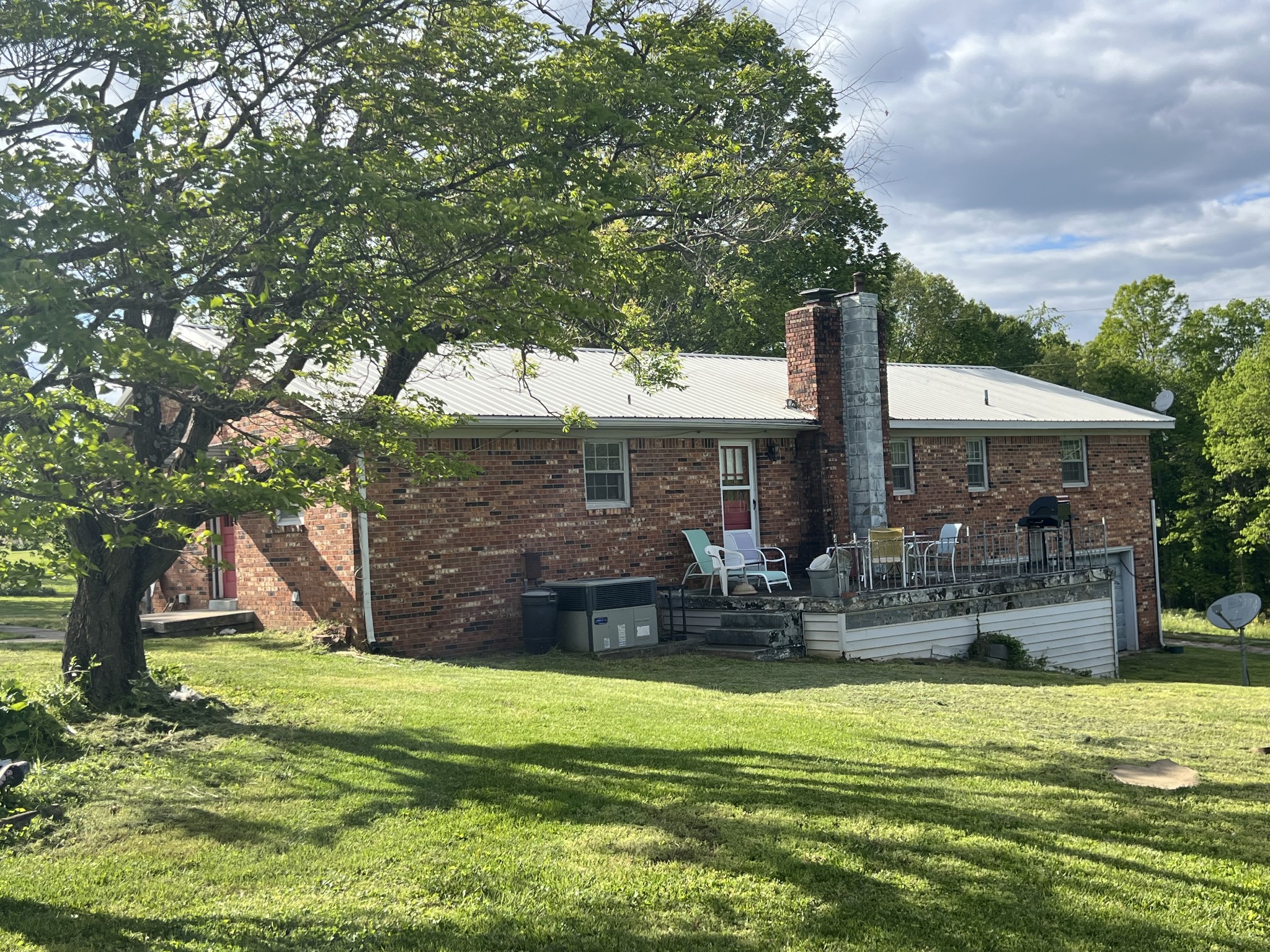 301 Lear Road Portland, TN 37148 - Photo 19 of 19 a front view of a house with patio