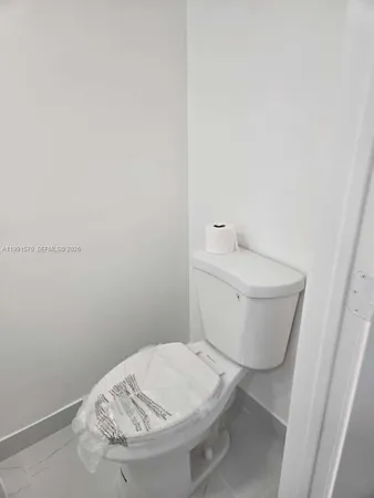 $2,200 | 5 Olive Drive, Unit 9, Hialeah, FL 33010