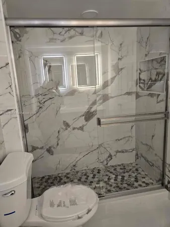 $2,200 | 5 Olive Drive, Unit 9, Hialeah, FL 33010