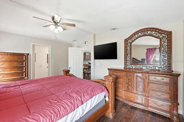 $234,900 | 1020 Highway 98, Frostproof, FL 33843