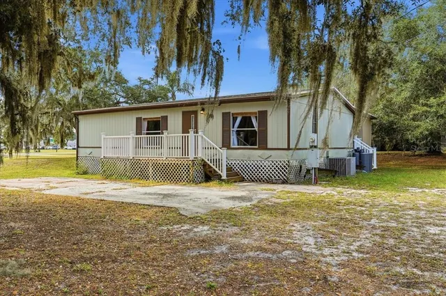 $234,900 | 1020 Highway 98, Frostproof, FL 33843