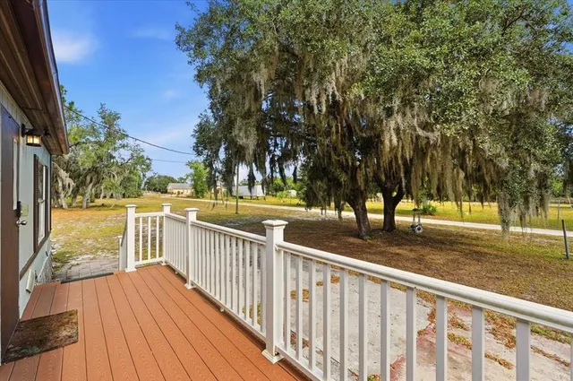 $234,900 | 1020 Highway 98, Frostproof, FL 33843