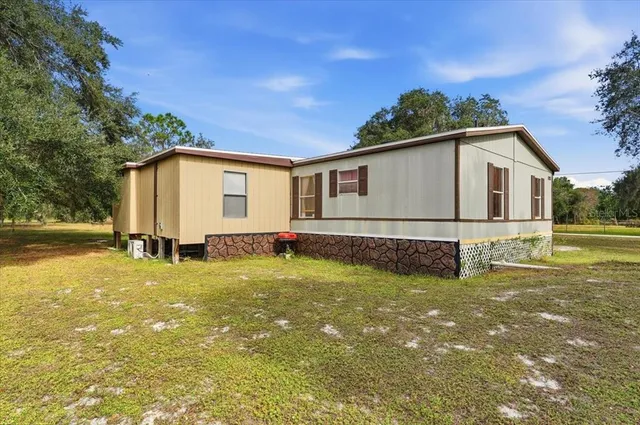 $234,900 | 1020 Highway 98, Frostproof, FL 33843