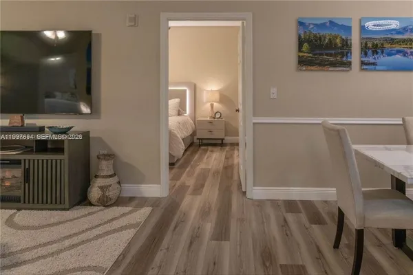 $3,500 | 2916 Tuscany Court, Unit 201, Palm Beach Gardens, FL 33410