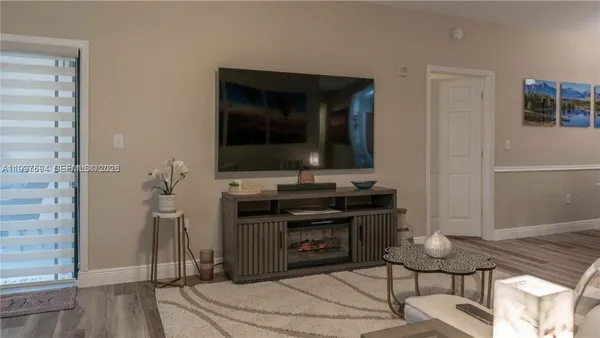 $3,500 | 2916 Tuscany Court, Unit 201, Palm Beach Gardens, FL 33410