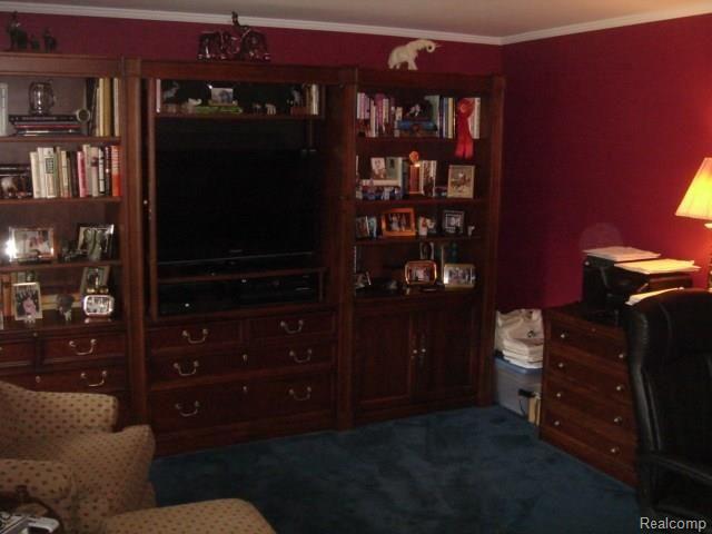 65 Lothrop Road Grosse Pointe, MI 48236 - Photo 11 of 22 012.jpg