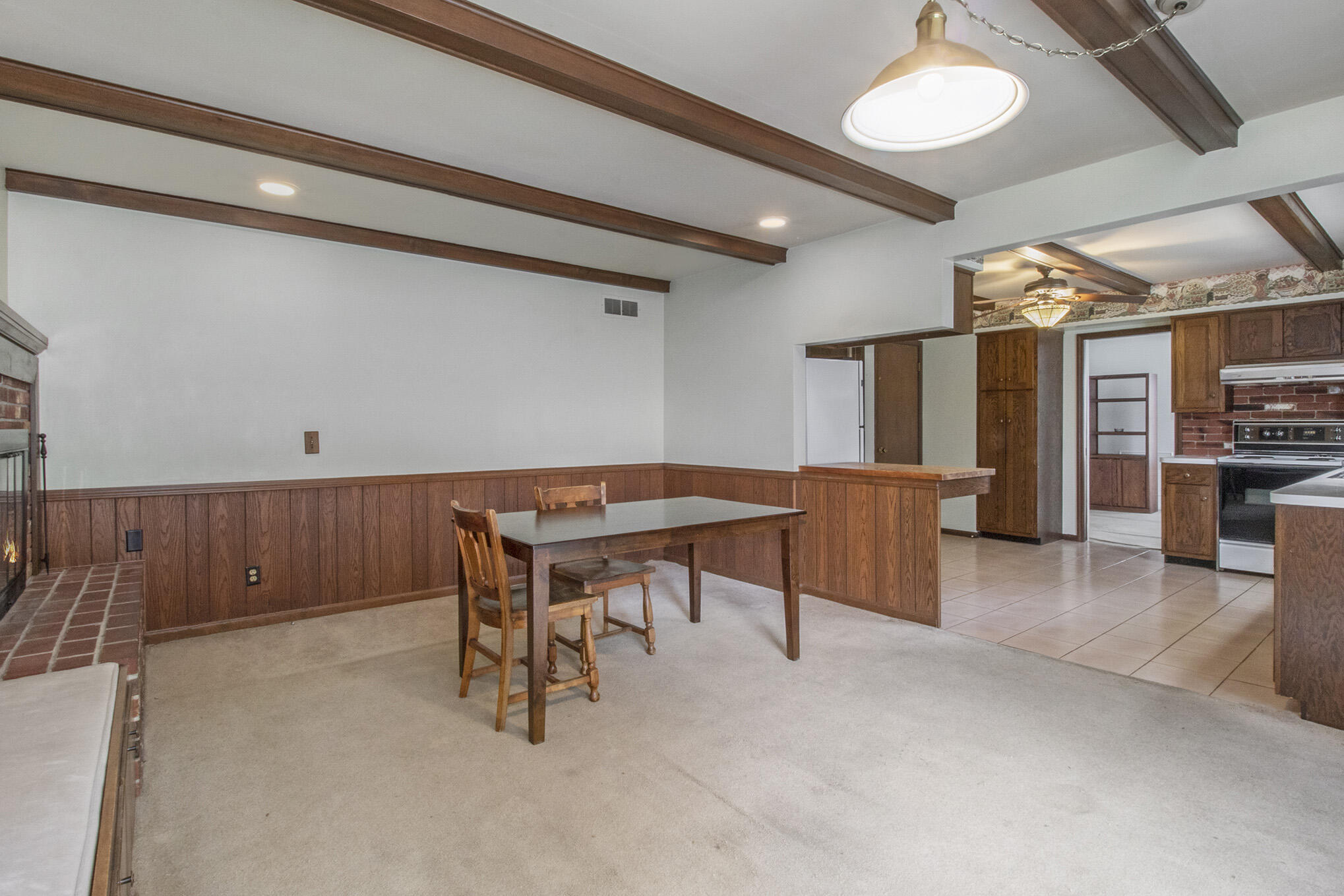 2616 Ridgeview Drive Kalamazoo, MI 49008 - Photo 10 of 27 IMG_3291-2