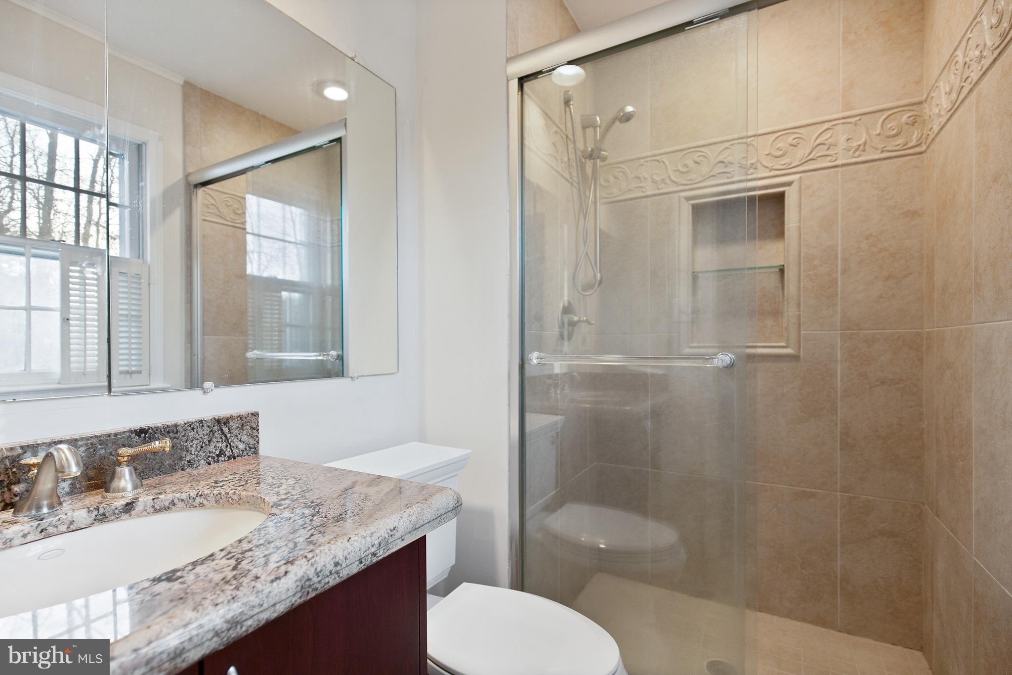 7754 Lowmoor Road Springfield, VA 22153 - Photo 22 of 27 Bath (Master)