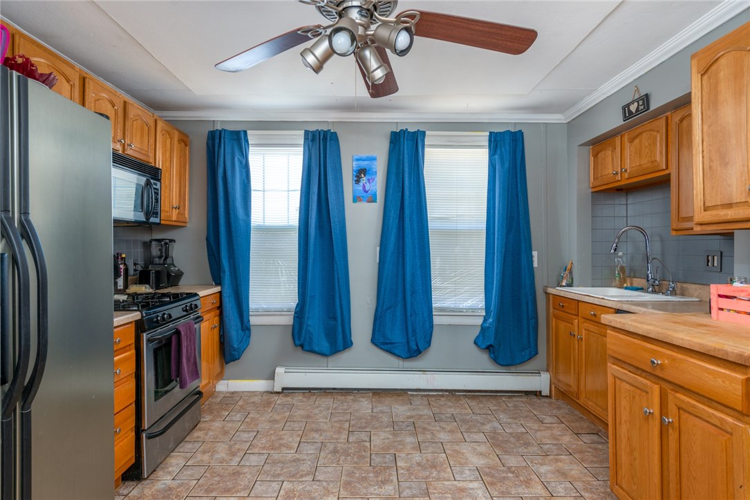12 Lewis Street Woonsocket, RI 02895 - Photo 5 of 30