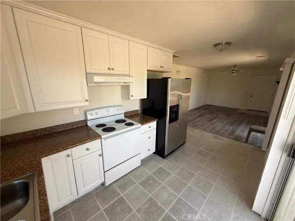 $1,700 | 11278 San Mateo Drive, Loma Linda, CA 92354