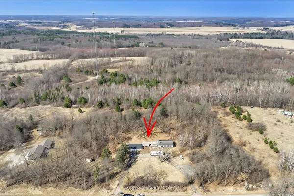 $175,000 | E450 Grenlie Road, Waupaca, WI 54981