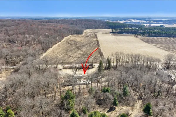 $175,000 | E450 Grenlie Road, Waupaca, WI 54981