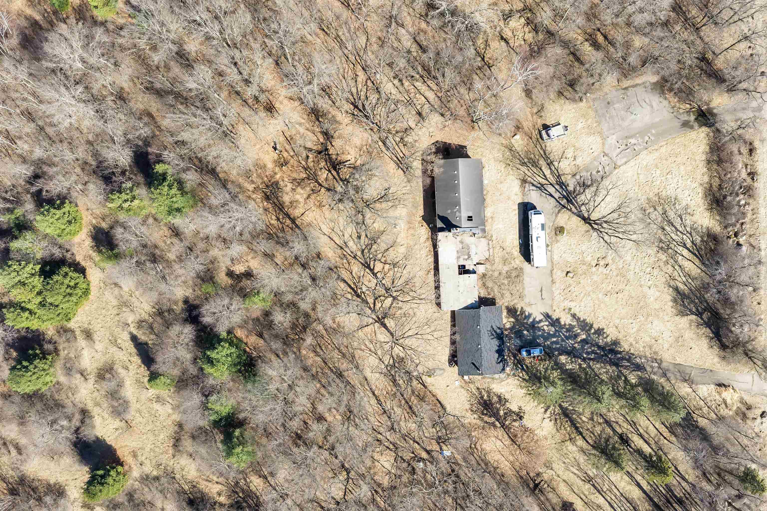 E450 Grenlie Road Waupaca, WI 54981 - Photo 4 of 26