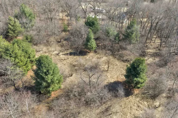 $175,000 | E450 Grenlie Road, Waupaca, WI 54981