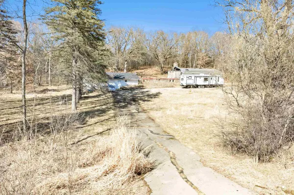 $175,000 | E450 Grenlie Road, Waupaca, WI 54981