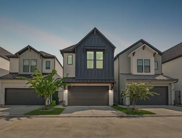 $400,000 | 9015 Wellspring Drive, Houston, TX 77080