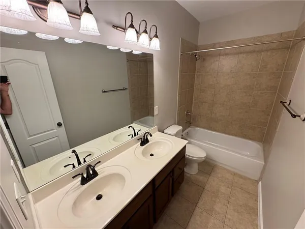 $2,950 | 5055 Hastings Terrace, Alpharetta, GA 30005