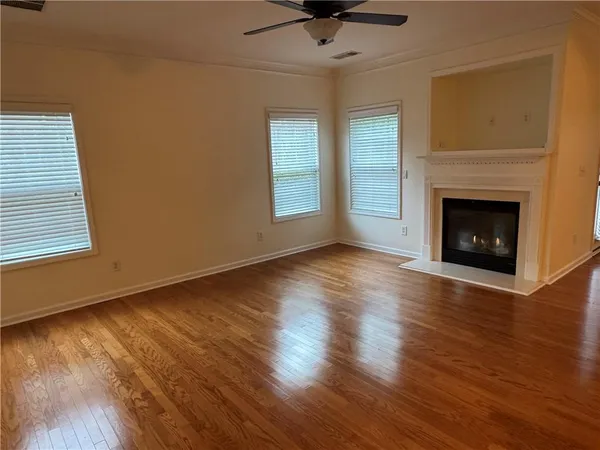 $2,950 | 5055 Hastings Terrace, Alpharetta, GA 30005