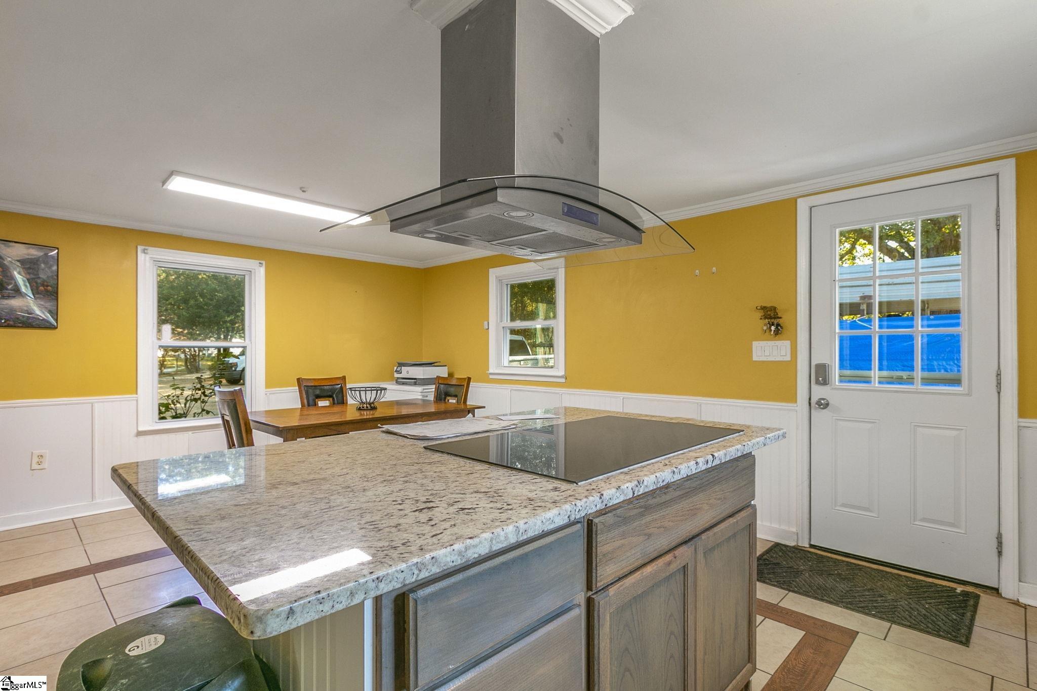 305 Fort Shoals Road Woodruff, SC 29388 - Photo 13 of 36