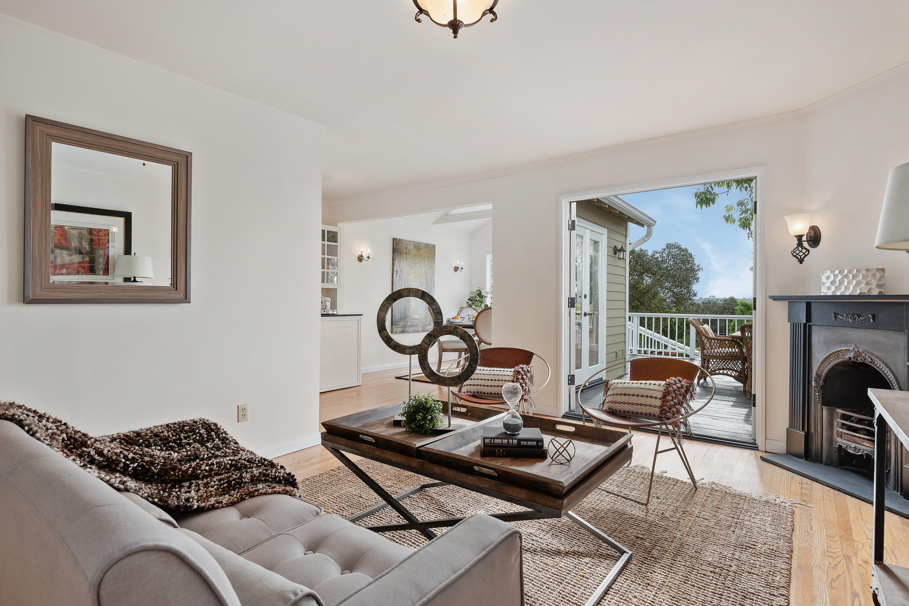2941 Foothill Road Santa Barbara, CA 93105 - Photo 1 of 17 Entry & Living Room