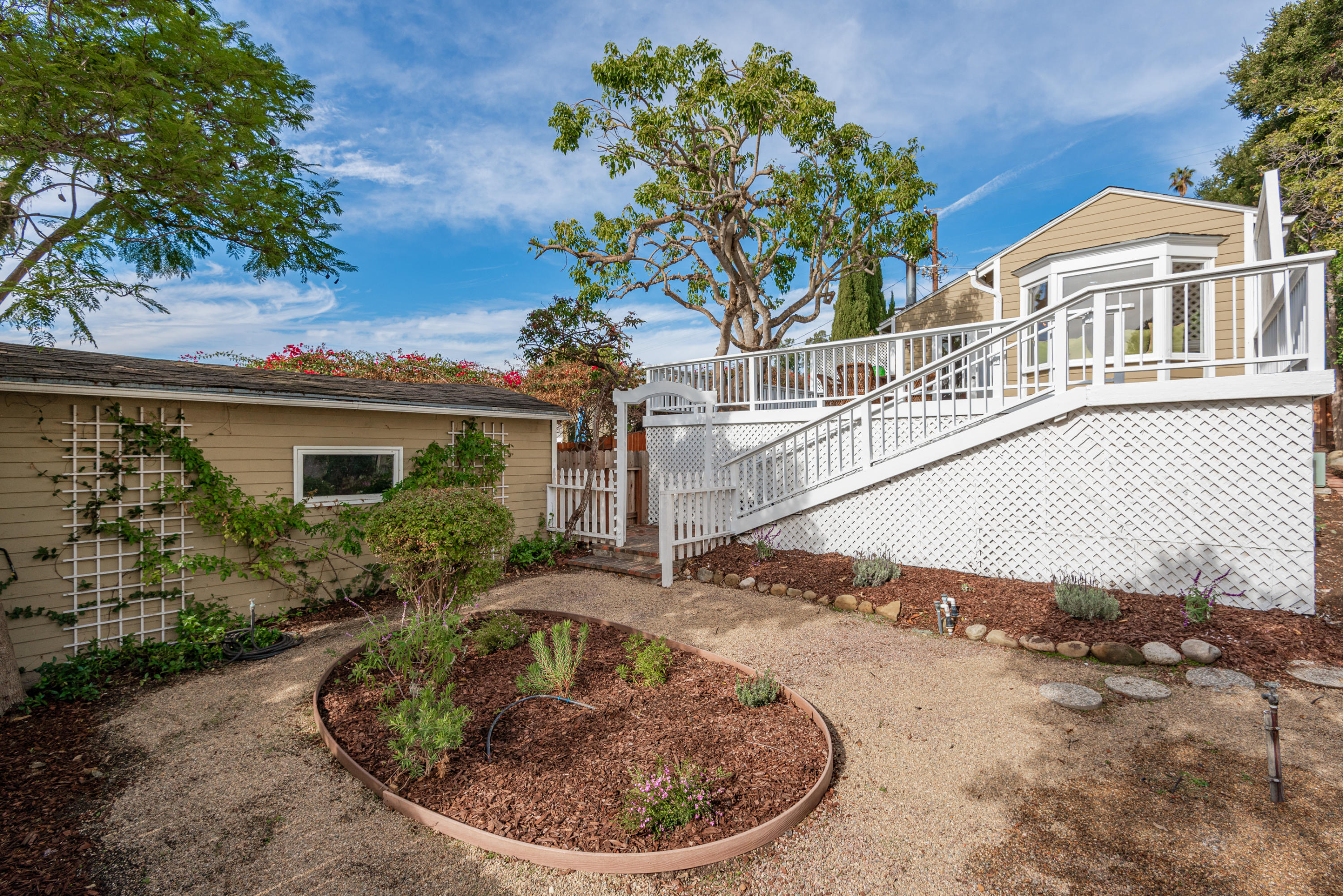 2941 Foothill Road Santa Barbara, CA 93105 - Photo 14 of 17 Backyard Garden