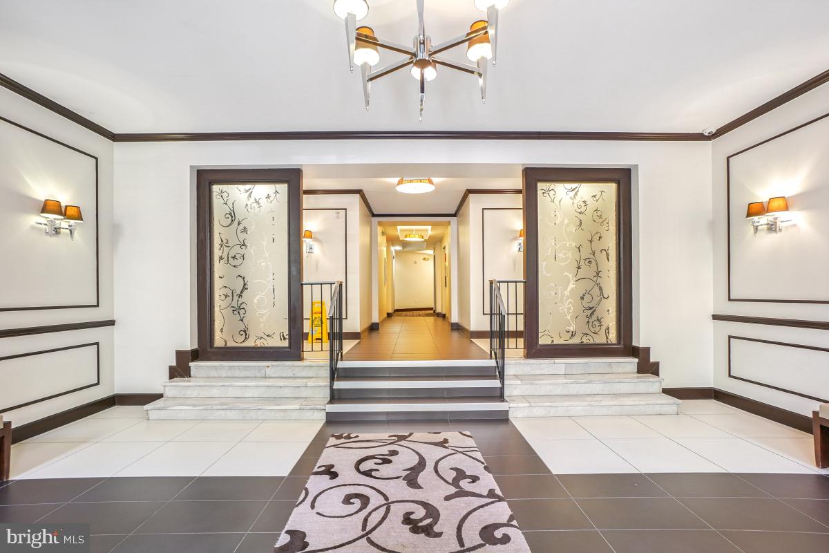 1910 Kalorama Road Northwest, Unit 403 Washington, DC 20009 - Photo 3 of 52