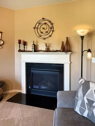 $399,900 | 445 East Becker Place, Sycamore, IL 60178