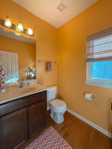 $399,900 | 445 East Becker Place, Sycamore, IL 60178