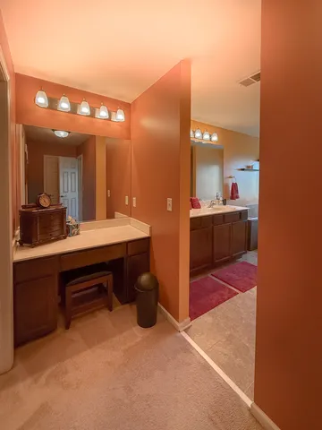 $399,900 | 445 East Becker Place, Sycamore, IL 60178