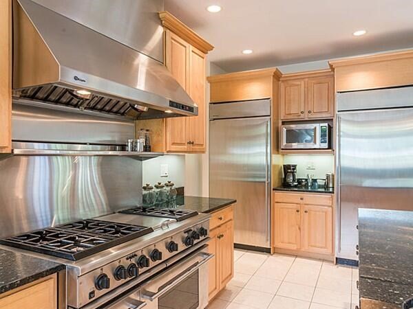 11 Marbleridge Road North Andover, MA 01845 - Photo 16 of 38 Gallery Image 16