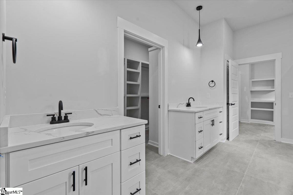 210 Horseshoe Bend Road Easley, SC 29642 - Photo 13 of 40 Gallery Image 13