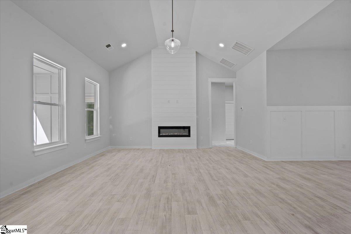 210 Horseshoe Bend Road Easley, SC 29642 - Photo 9 of 40 Gallery Image 9