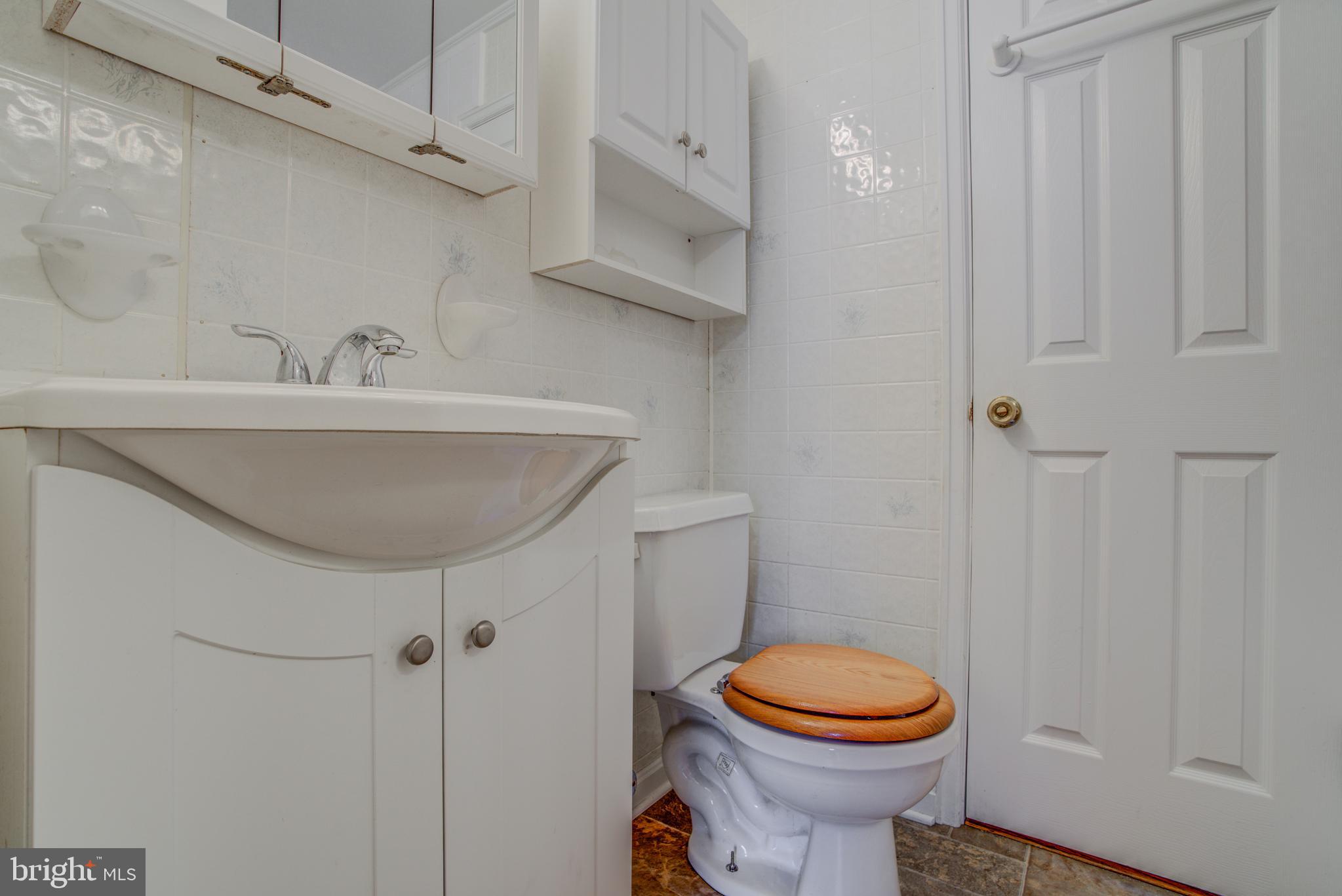 1723 Rita Road Dundalk, MD 21222 - Photo 25 of 49 Full Bath