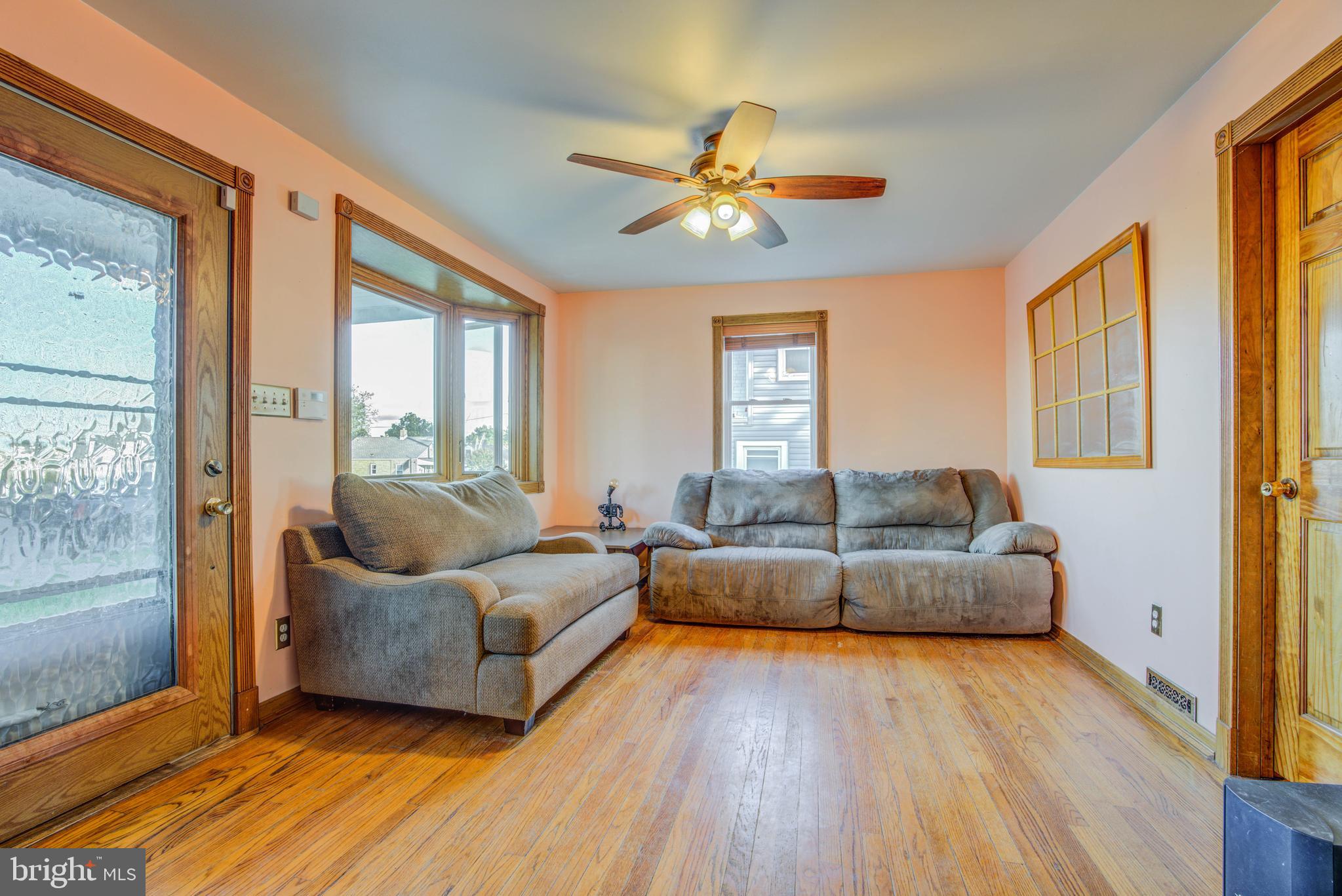 1723 Rita Road Dundalk, MD 21222 - Photo 7 of 49
