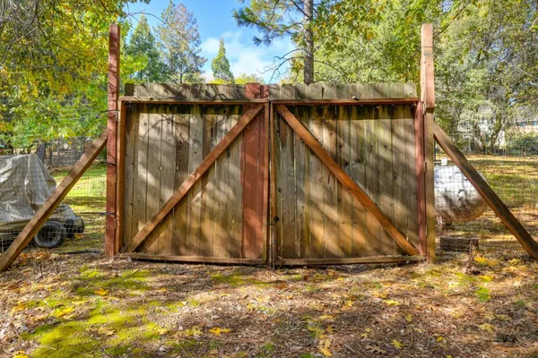 $440,000 | 21335 Robin Lane, Pine Grove, CA 95665