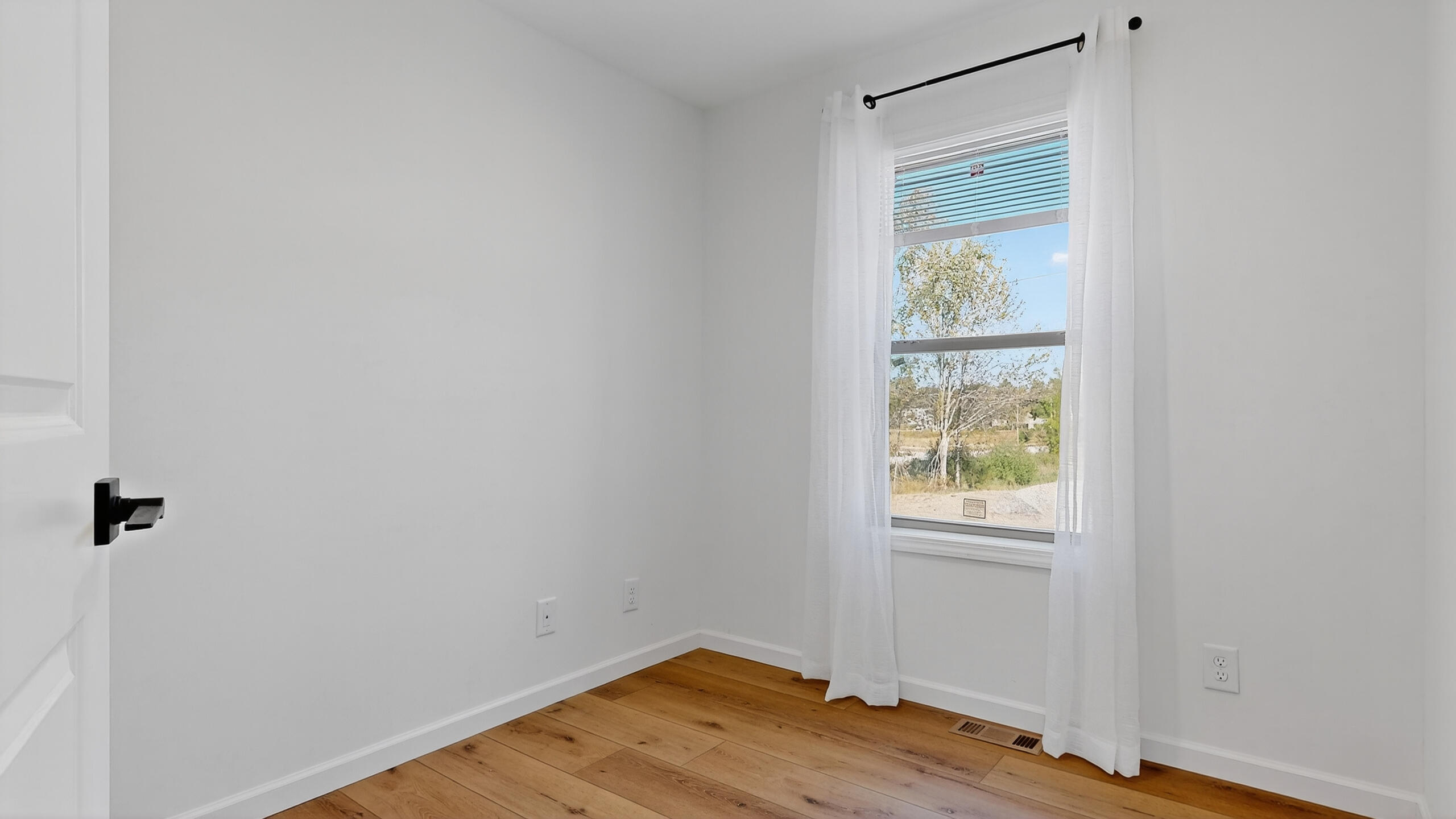 2 Baxter Boulevard Biddeford, ME 04005 - Photo 26 of 44