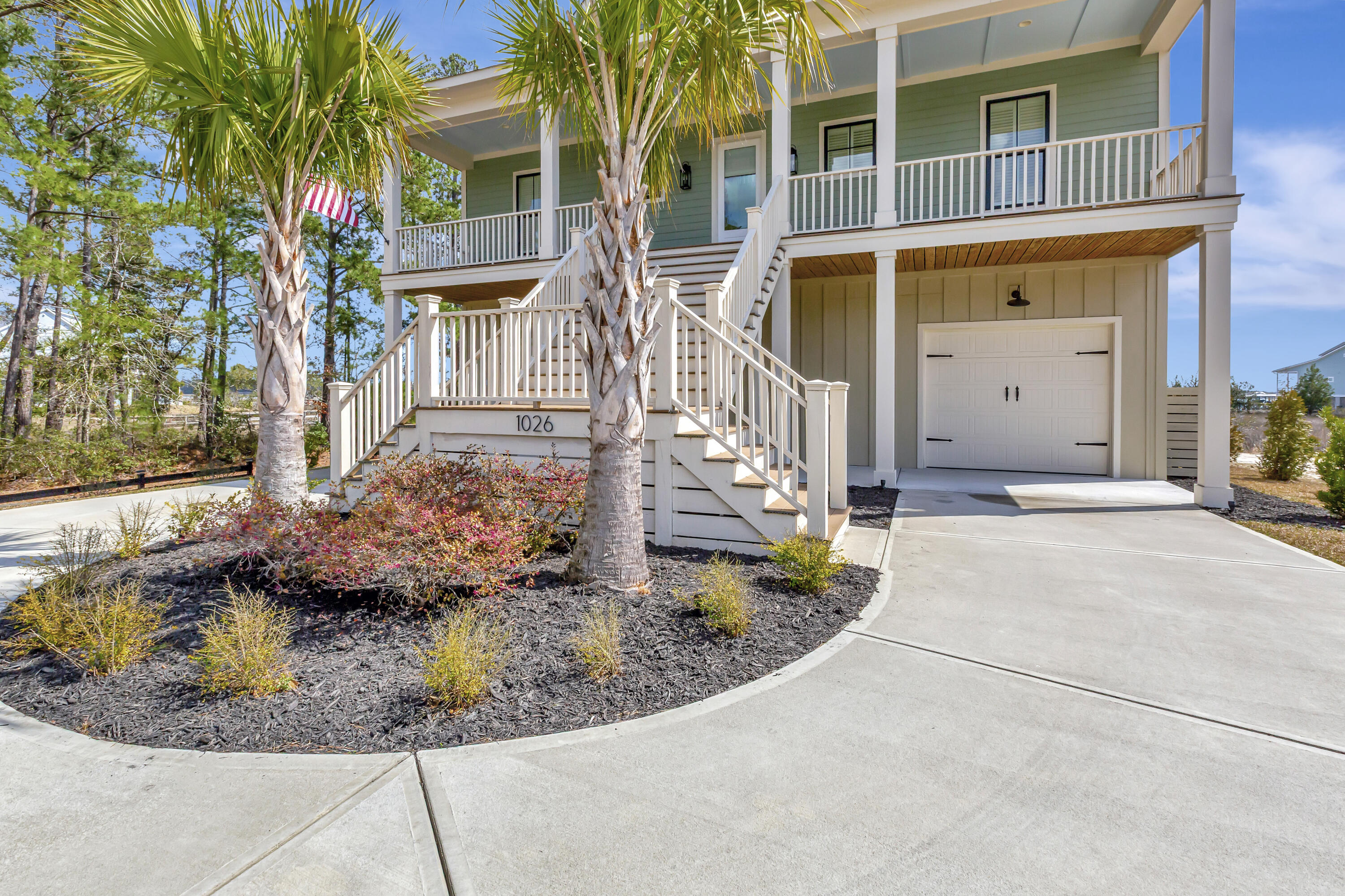 1026 Jervey Point Road Wando, SC 29492 - Photo 6 of 60