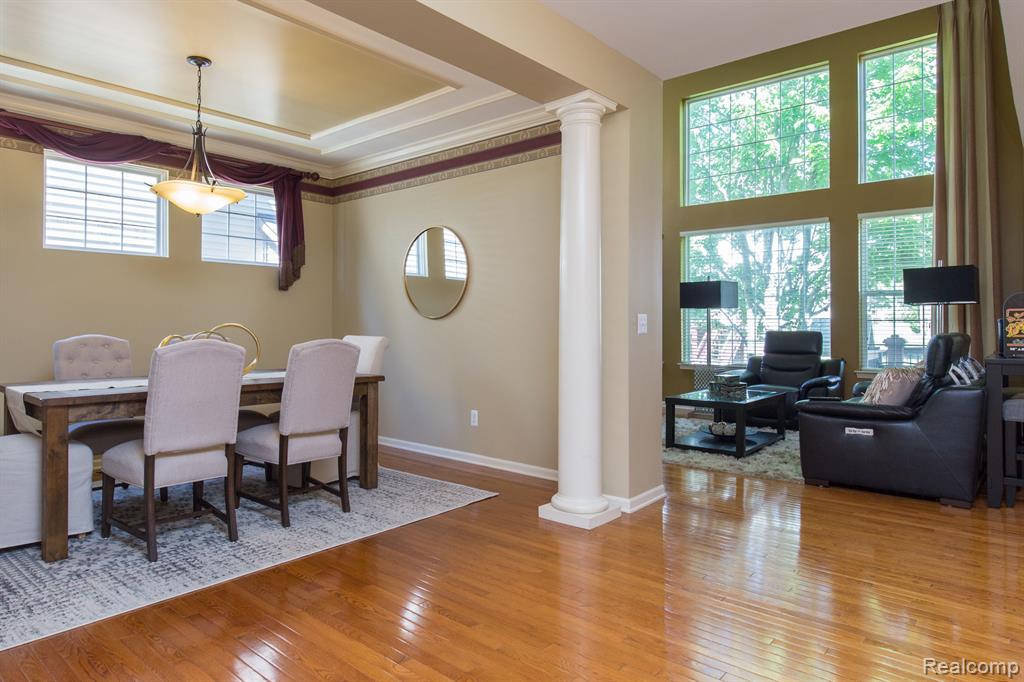27380 Victoria Road Novi, MI 48374 - Photo 6 of 42