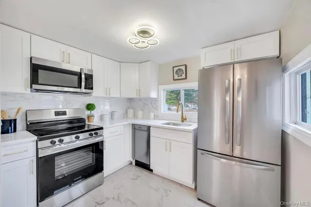 $649,000 | 42 Gates Avenue, Brentwood, NY 11717