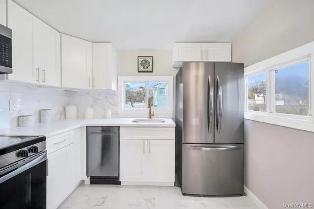 $649,000 | 42 Gates Avenue, Brentwood, NY 11717