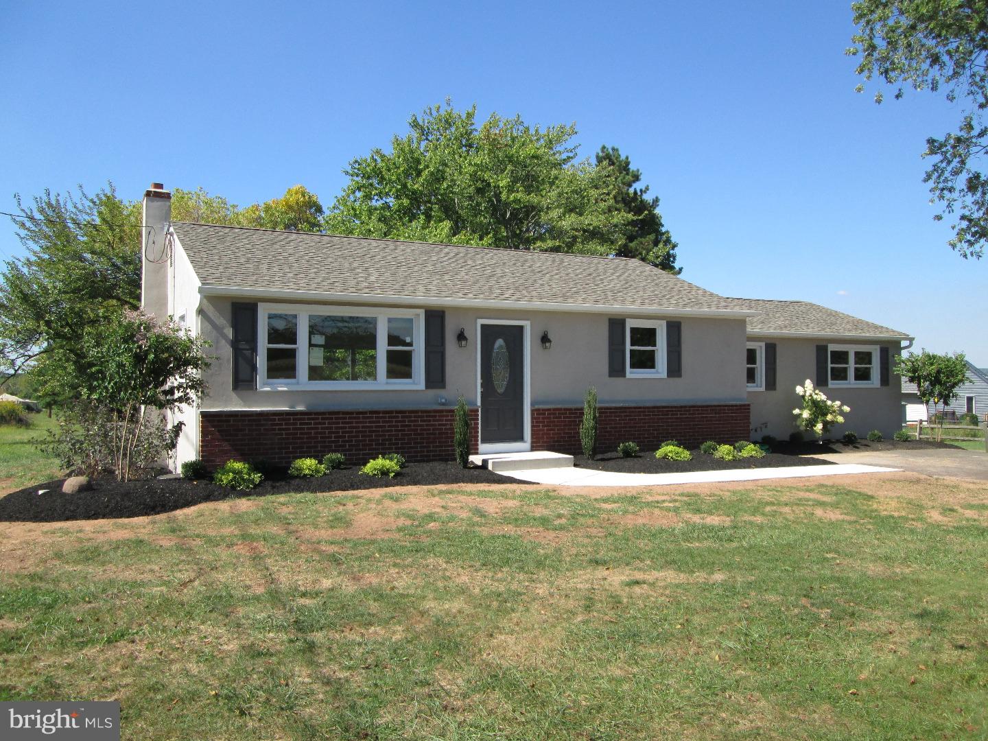 531 Township Line Road Telford, PA 18969 - Photo 1 of 25 Exterior Front