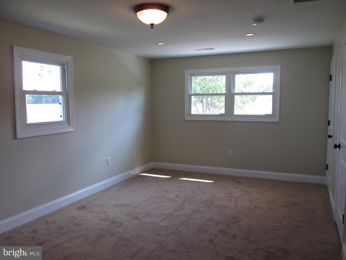 531 Township Line Road Telford, PA 18969 - Photo 11 of 25 Gallery Image 11