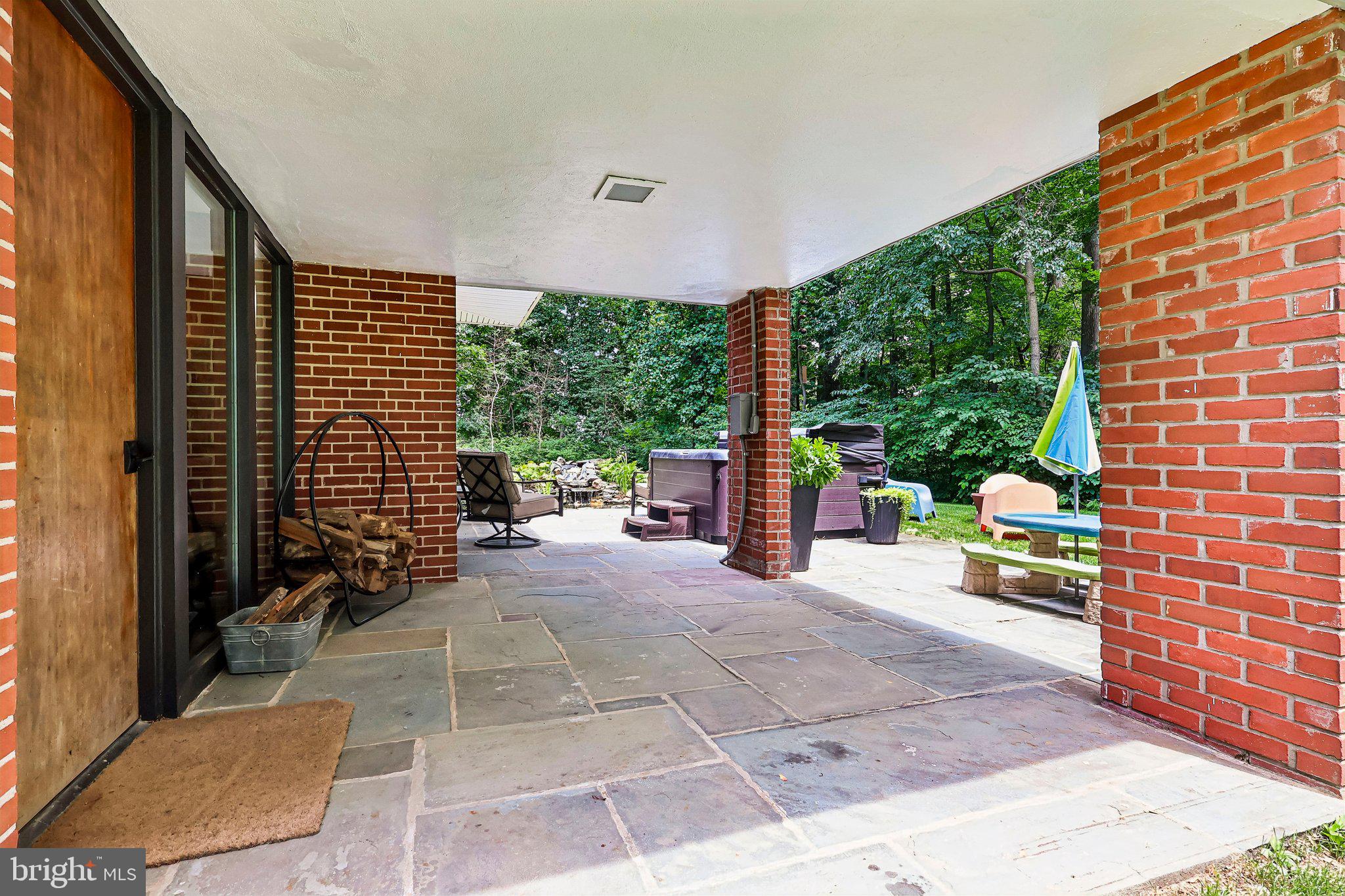 939 North Avenue Springfield, PA 19064 - Photo 40 of 49 Spacious back patio