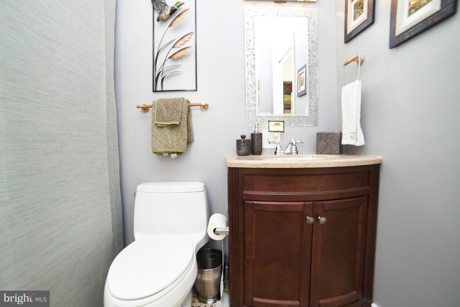1216 Shore Road Baltimore, MD 21220 - Photo 14 of 21 Bath