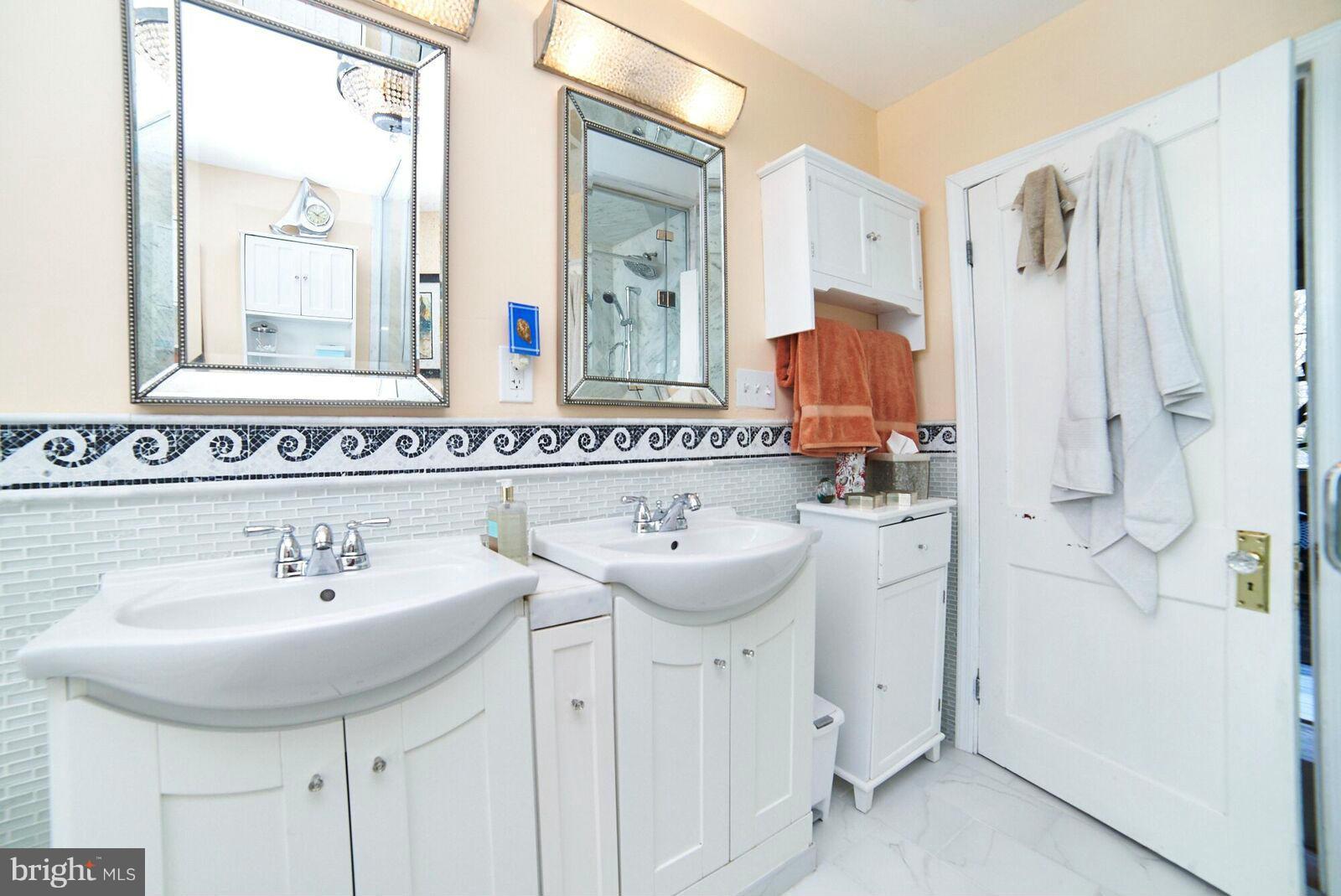 1216 Shore Road Baltimore, MD 21220 - Photo 7 of 21 Bath