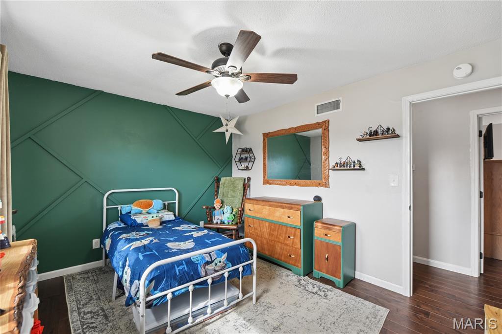 1837 Oak Street Pacific, MO 63069 - Photo 14 of 25