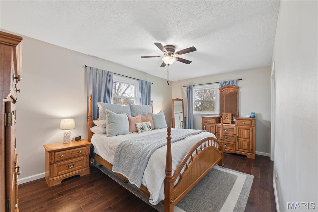 1837 Oak Street Pacific, MO 63069 - Photo 9 of 25