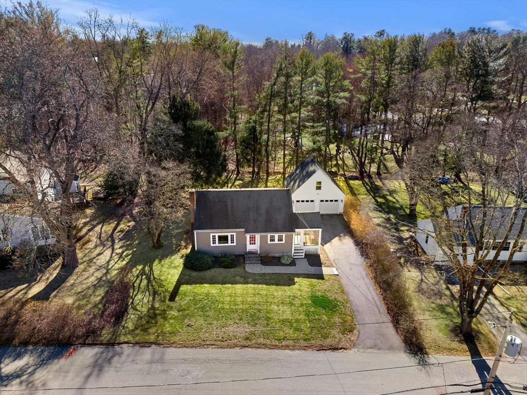 6 Westwind Road Andover, MA 01810 - Photo 4 of 38 Gallery Image 4