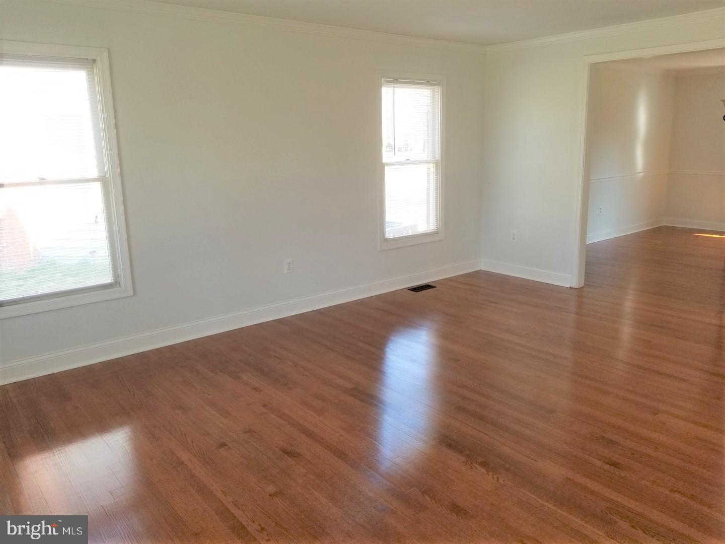1461 Pleasant Lake Road Annapolis, MD 21409 - Photo 11 of 67 Living Room with Beautiful Red Oak Wood Flooring