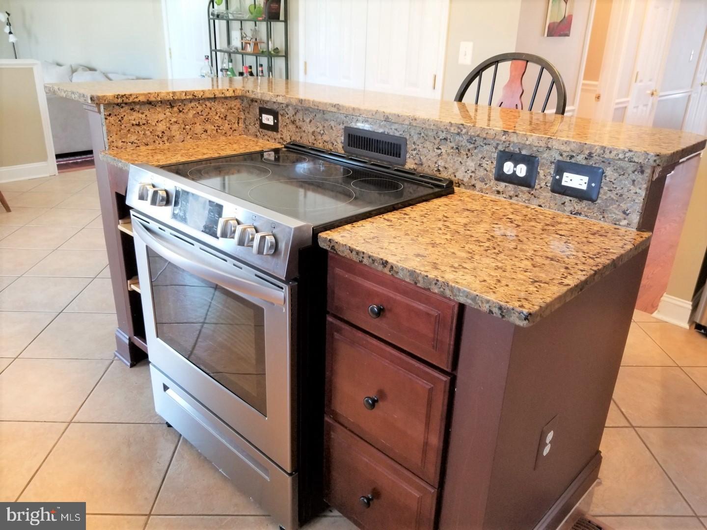 1461 Pleasant Lake Road Annapolis, MD 21409 - Photo 19 of 67 Island with New Stainless Range